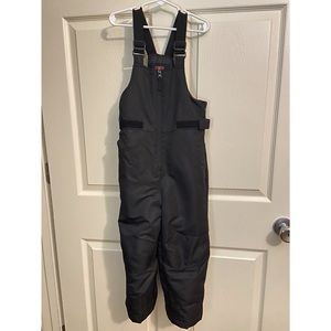 Swiss Tech Kids Snowsuit size XS (4T-5T)